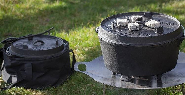 Garnek żeliwny Petromax ft9 Dutch Oven 7,5 L na nóżkach